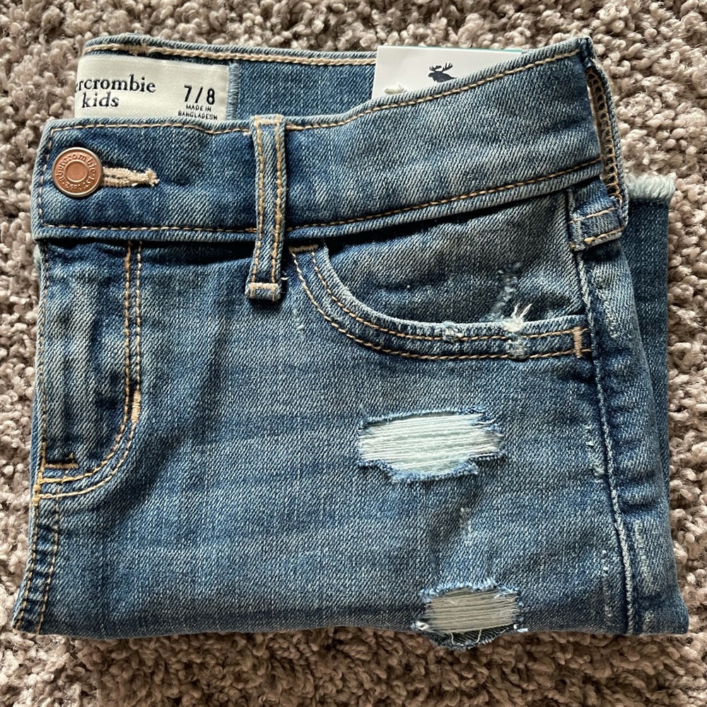 NWT Abercrombie kids 7/8 denim skirt